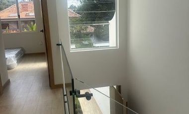 Se vende casa en Cuenca, Ecuador, Parroquia Machangara.