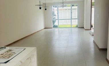 Se vende casa en Cuenca, Ecuador, Parroquia Machangara.