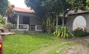 HERMOSA CASA DE CAMPO EN CATAMAYO