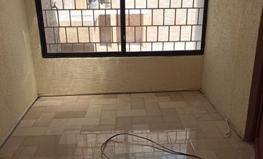 Renta de casa 3 dormitorios, Sector City Mall, Guayaquil, Ecuador