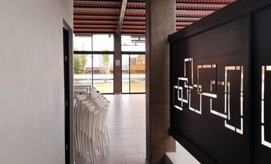 EXCELENTE OPORTUNIDAD DE NEGOCIO, JARDIN DE FIESTAS Y LOCALES