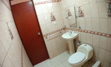 CASA COMO TERRENO EN VENTA, ATE