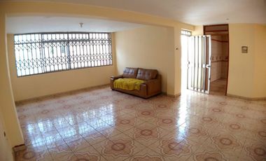 CASA COMO TERRENO EN VENTA, ATE