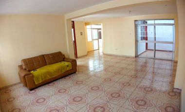 CASA COMO TERRENO EN VENTA, ATE