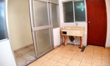 CASA COMO TERRENO EN VENTA, ATE