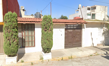 CASA EN VENTA EN HDA. DE LA MAGDALENA 16, SANTA ELENA, SAN MATEO ATENCO, MÉX. GRAN OPORTUNIDAD DE INVERSIÓN (RECUPERACION BANCARIA)