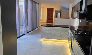 Casa en renta Lombardía