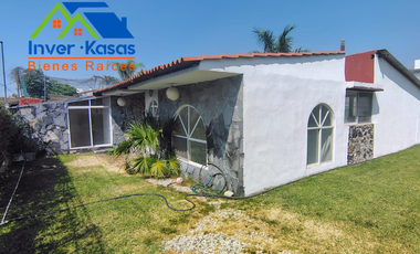 SE VENDE TERRENO CON ALBERCA EN REAL DE OAXTEPEC