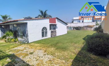 SE VENDE TERRENO CON ALBERCA EN REAL DE OAXTEPEC
