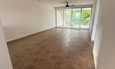 DEPARTAMENTO PENTHOUSE EN RENTA EN SIRENIS
