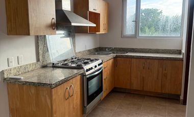 DEPARTAMENTO PENTHOUSE EN RENTA EN SIRENIS