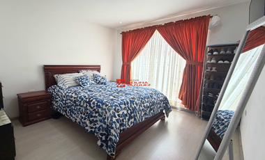 En Venta Casa con área verde en Av. de los Migrantes – Cuenca 📍