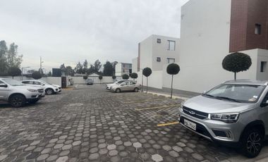 Casa en venta en Conjunto La Martina — Tumbaco, Quito