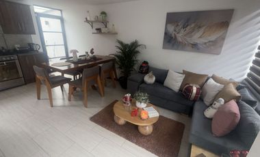 Casa en venta en Conjunto La Martina — Tumbaco, Quito