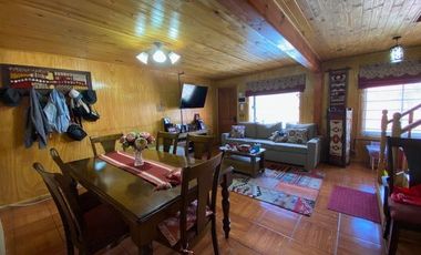 SE VENDE EXCELENTE CASA 4 DORMITORIOS 2 BAÑOS SANTA LUCIA SECTOR SAN ANTONIO