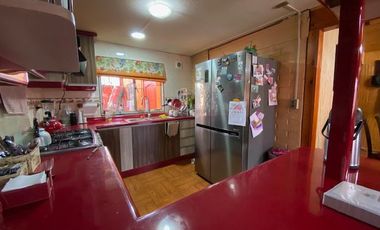 SE VENDE EXCELENTE CASA 4 DORMITORIOS 2 BAÑOS SANTA LUCIA SECTOR SAN ANTONIO