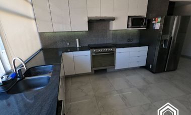 PH amueblado en Renta, Lo Alto, Bosque Real, Huixquilucan