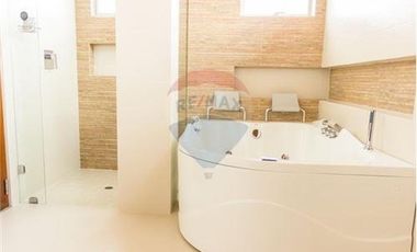 Vendo Casa Elegante en Cajica