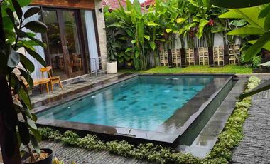 Di sewa private vila cantik 2 bedroom fully furnished di UBud