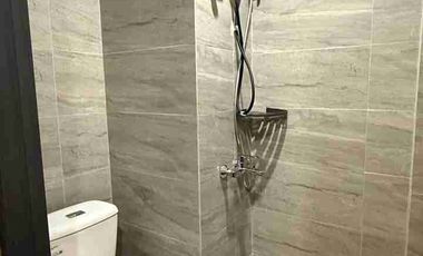 DISEWA APARTEMENT COLLINS - STUDIO