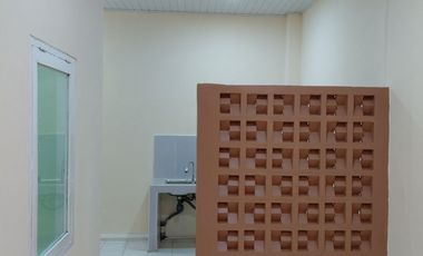 Taman Griya kencana, Tanah sereal, Administratif Kota Bogor,  1 KM from Bukit cimanggu city, 5Menit / 2Km dari stasiun cilebebut,  Baru Renov