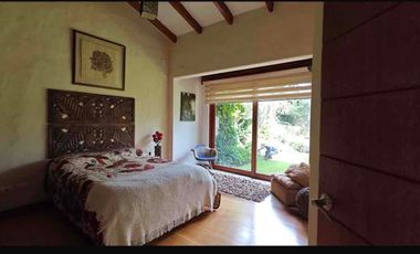 Renta Villa con muebles o sin muebles en Pakakuna Gardens en Checa