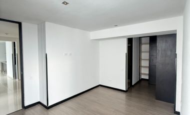 APAARTAMENTO CON LA MEJOR UBICACIÓN, DISTRIBUCIÓN Y VISTA