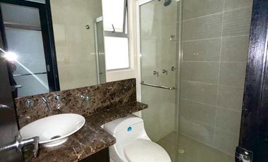 APAARTAMENTO CON LA MEJOR UBICACIÓN, DISTRIBUCIÓN Y VISTA