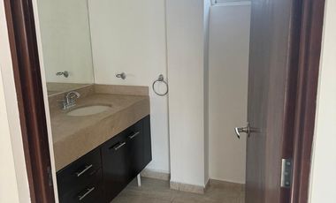 Penthouse en renta con alberca y gym – Zona Norte, Torre Azul