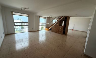 Penthouse en renta con alberca y gym – Zona Norte, Torre Azul