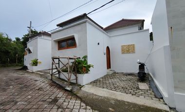 villa baru di nusa dua, sisa 1 unit,harga promo, lokasi strategis