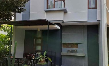 Jual Rumah Green Serpong Bintaro Cluster La Parco Estetik Hadap Selatan Semi Furnish 2 KT