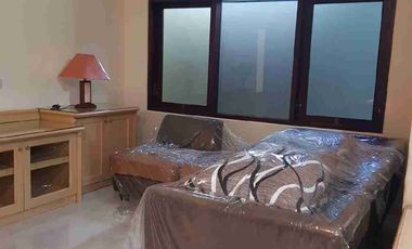 Dikontrakkan Villa di Ubung furnish murah siap huni 2 lantai