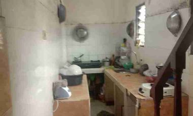 Di Jual rumah kost 2 lantai 12 kamar tidur lokasi strategis dekat mall, pasar dan stasiun di Kebayoran lama Jakarta Selatan