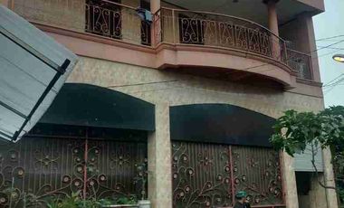 Di Jual rumah kost 2 lantai 12 kamar tidur lokasi strategis dekat mall, pasar dan stasiun di Kebayoran lama Jakarta Selatan