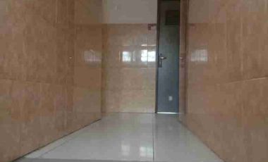 Di Jual rumah kost 2 lantai 12 kamar tidur lokasi strategis dekat mall, pasar dan stasiun di Kebayoran lama Jakarta Selatan