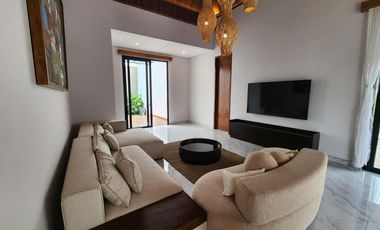 For Leasehold 40 Year Luxury Villa In Sanur, South Denpasar Area