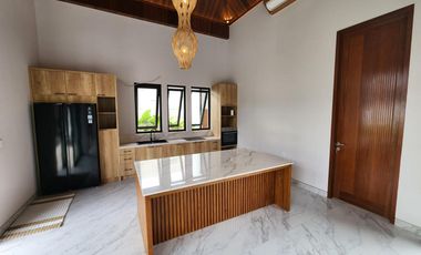 For Leasehold 40 Year Luxury Villa In Sanur, South Denpasar Area