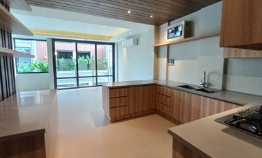 Townhouse in Paco, Manila City For Sale
