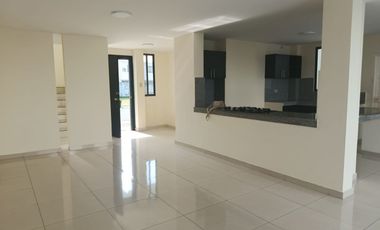 Alquilo casa en Urbanización Mallorca