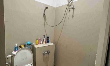 Di jual rumah cantik 2 lt tidak banjir, dekat Galaxy dan Mall Pakuon di Pekayon. Bekasi