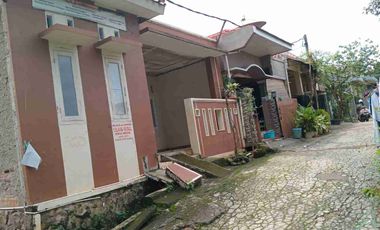 Dijual murah rumah di griya asri purwakarta