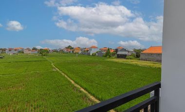 JUAL VILLA MEWAH TEPI SAWAH SANUR