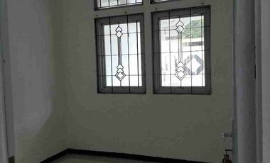 Disewakan rumah lokasi Nirwana Eksekutif siap huni