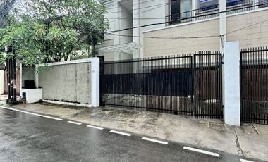 Sewa Rumah Mewah di Cipete Gaharu Dekat MRT Cipete, Jakarta Selatan