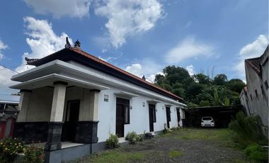IJUAL TANAH + BANGUNAN KOS-KOSAN Lokasi Dekat kampus, sekolah, pusat perbelanjaan Denpasar Timur