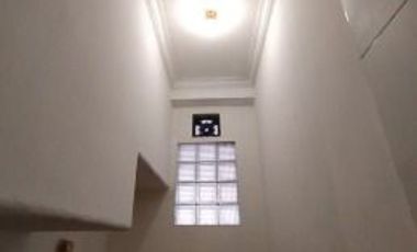 DISEWAKAN CEPAT RUMAH DI MUTIARA TAMAN PALEM