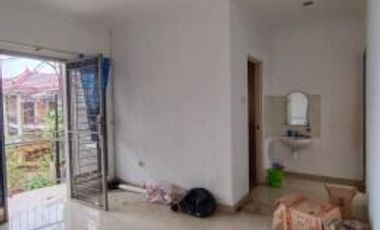 DISEWAKAN CEPAT RUMAH DI MUTIARA TAMAN PALEM