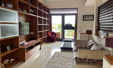 RUMAH IMPIAN 2 LANTAI MINIMALIS MODERN SEMI FURNISHED NYAMAN SIAP HUNI DI BATUNUNGGAL BANDUNG
