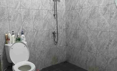 Di Jual Rumah murah 2 lt, tidak banjir dekat Mall Galaxy,di Masnaga Jakasampurna. Bekasi